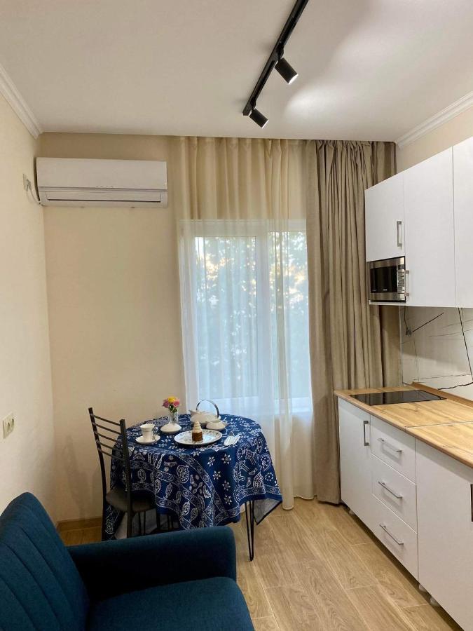 Room 27 In Kutaisi Exterior photo